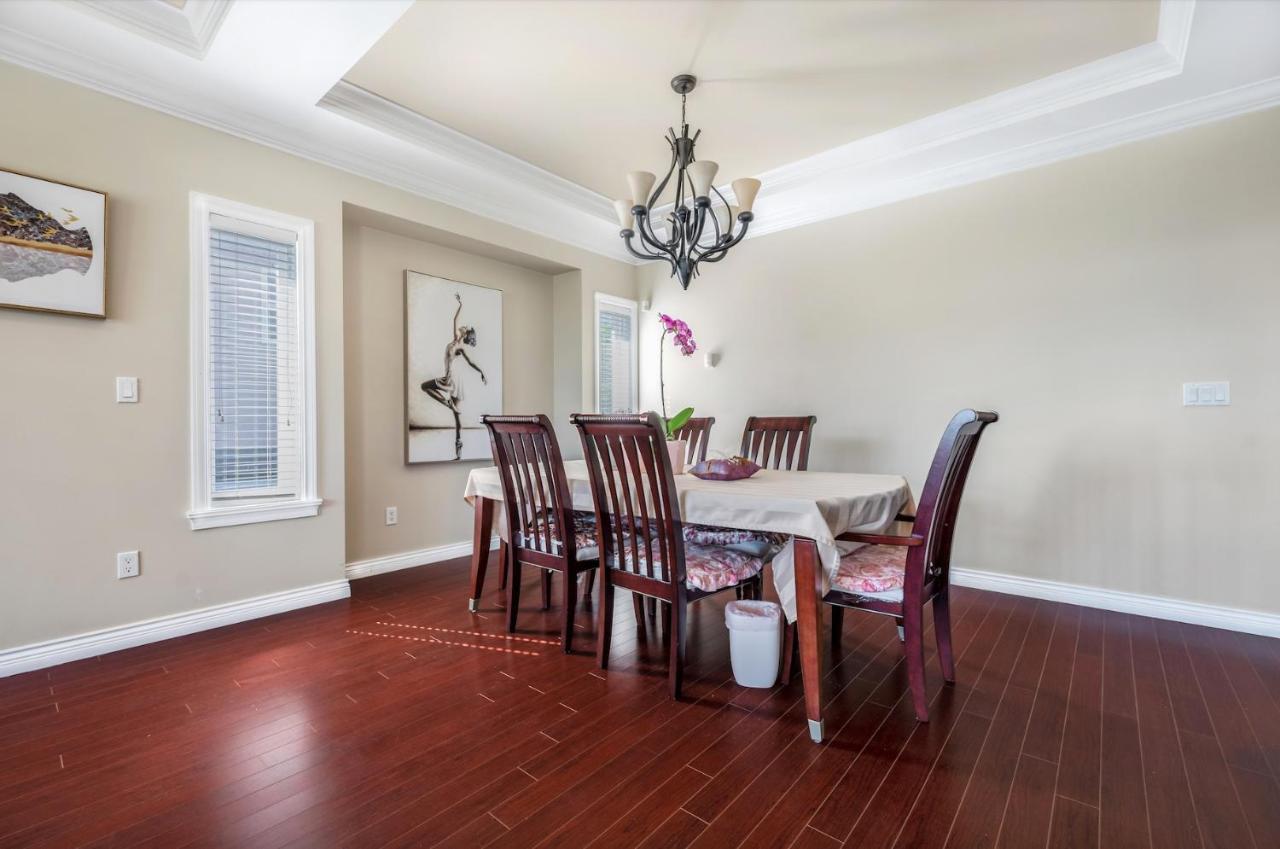 Share Home 1Bd Suite In Coquitlam Exterior foto